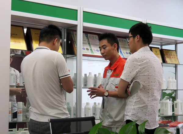 除甲醛加盟實地考察才能了解一家除甲醛公司到底怎樣，高潔雅接收各種考驗，加盟你值得擁有。